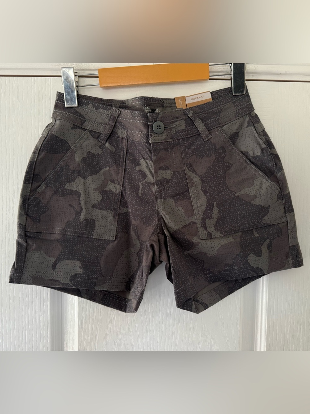 Prana Olivia Short 5" Inseam Gravel Camo